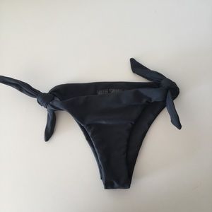 Mikoh bikini bottoms small